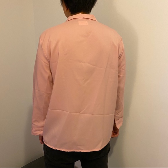 Pink button down shirt - Picture 4 of 4